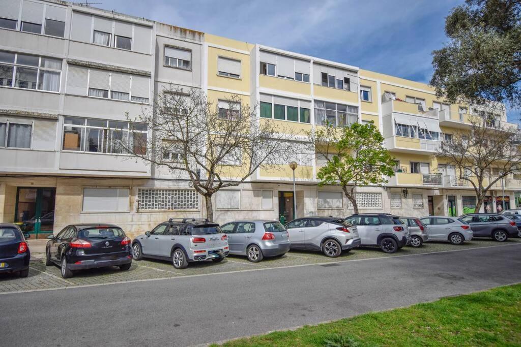 Cozy And Sunny Family Apartment Lissabon Buitenkant foto