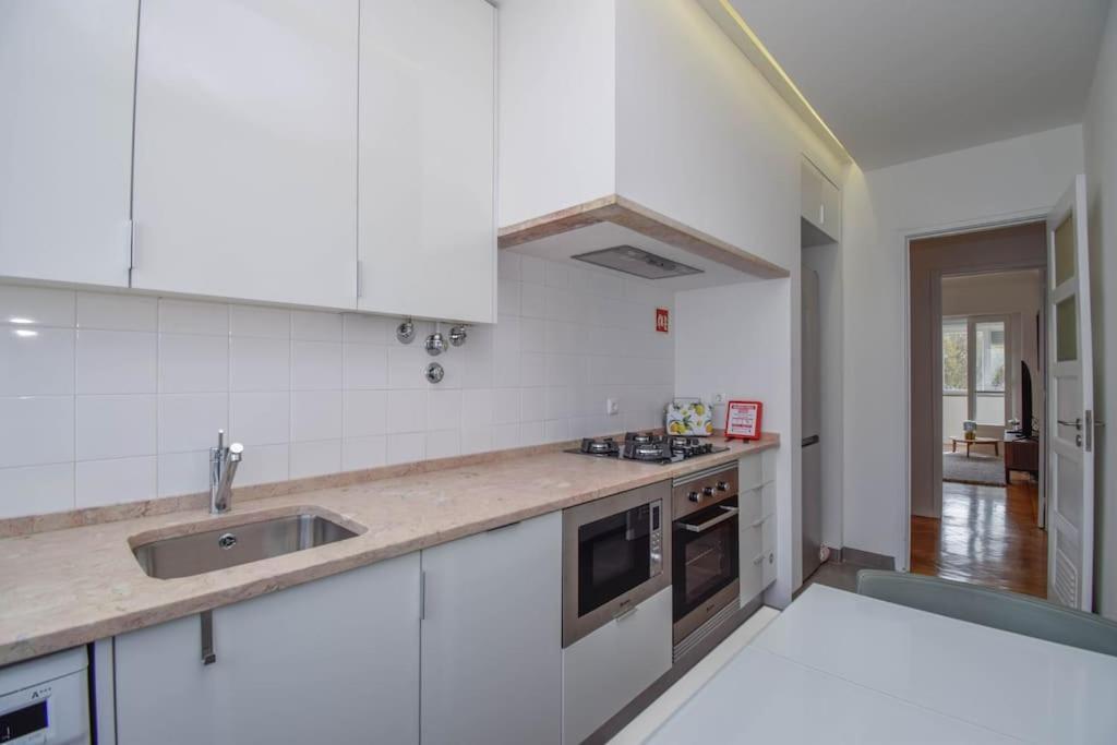 Cozy And Sunny Family Apartment Lissabon Buitenkant foto