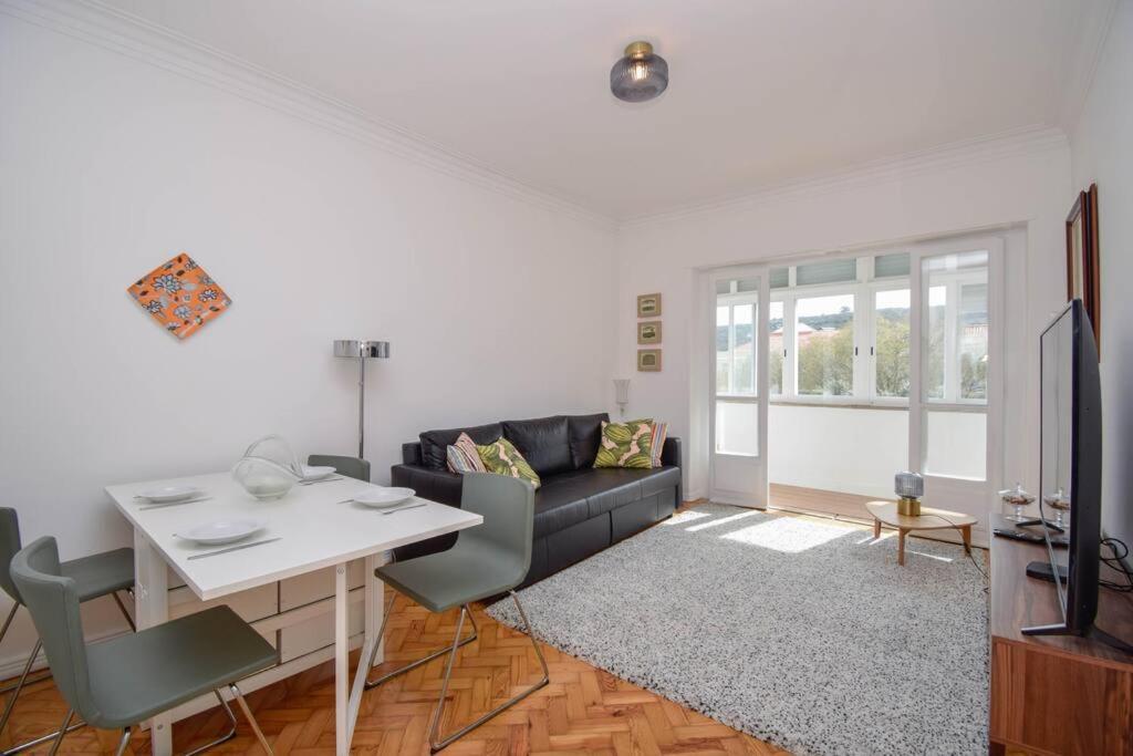 Cozy And Sunny Family Apartment Lissabon Buitenkant foto